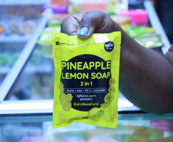 Pineapple Lemon soap 2 in 1