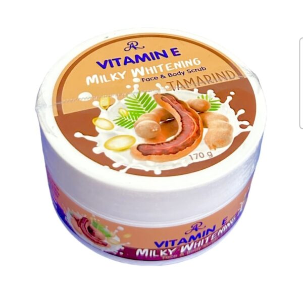 Vitamin E Tamarind scrub