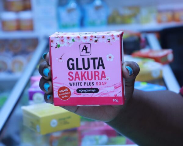 Gluta Sakura white plus soap
